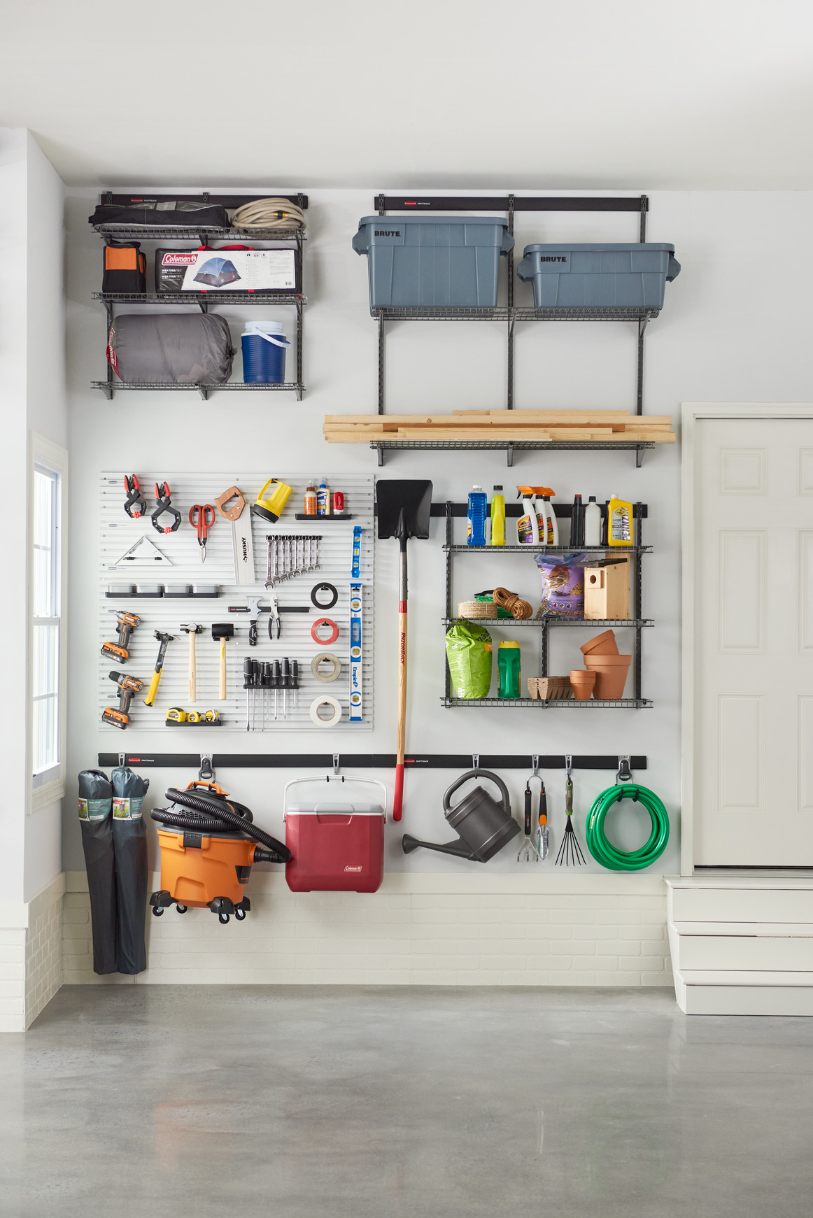 Garage System | Rubbermaid Pro